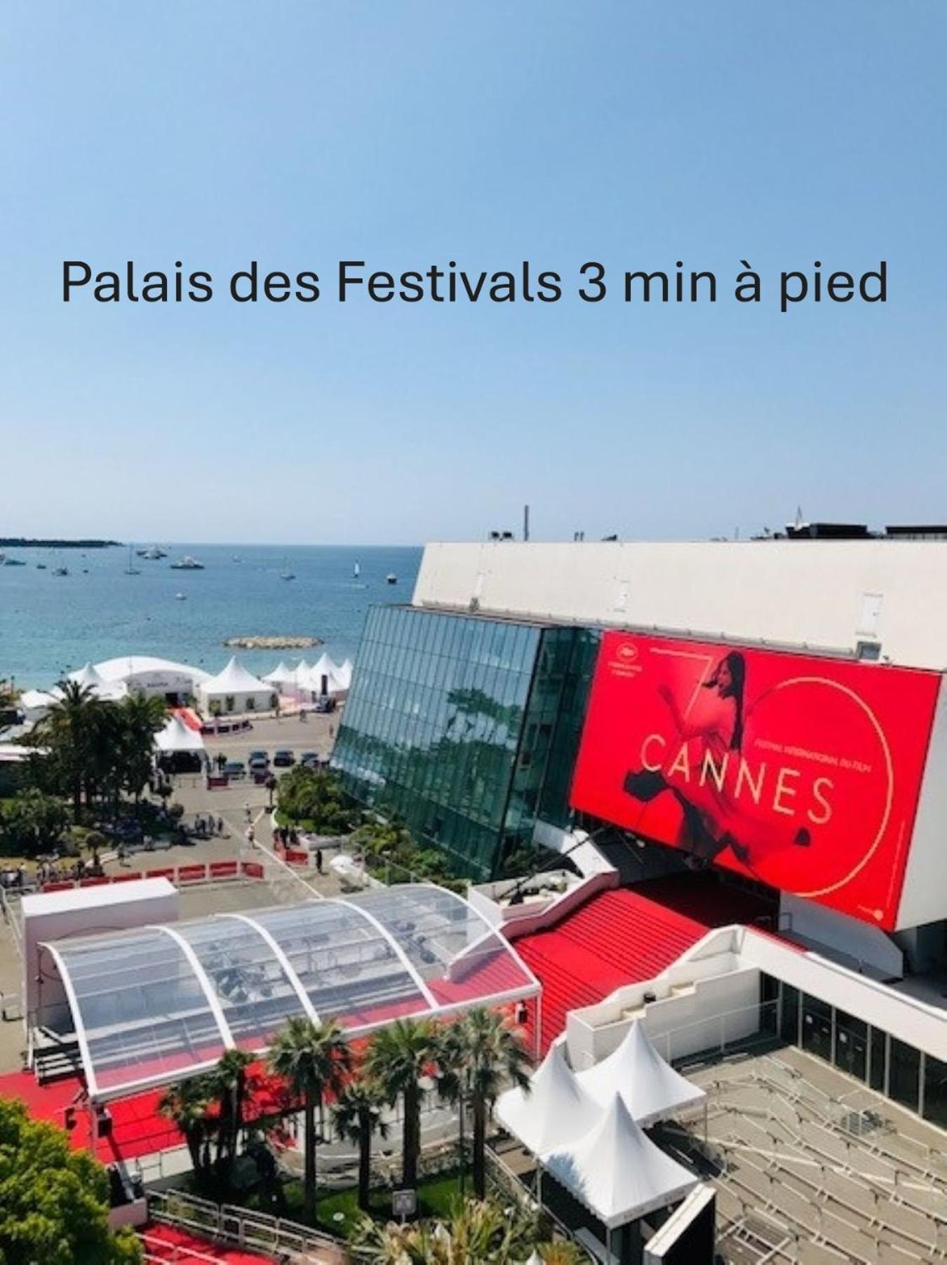 Apartment Superbe Duplex Idealement Situe Proche Plages Avec Grande Terrasse Vue Port !l A1b59